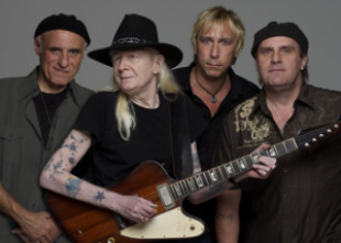 Unha das actuaci&oacute;ns m&aacute;is agardadas &eacute; a de John Dawson "Johnny Winter (Beaumont, 23 de febreiro de 1944), o guitarrista de blues americano e rock